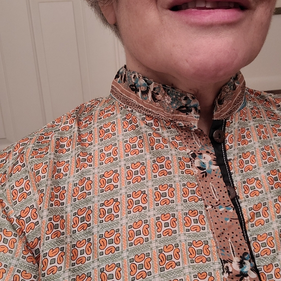 Ganesh Himal Silk Tunic Made in Nepal - Picture 10 of 10